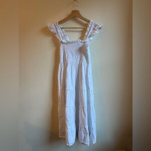 Hill House Home Ellie White & Blue Swiss Dot Smocked Midi Dress – Size S